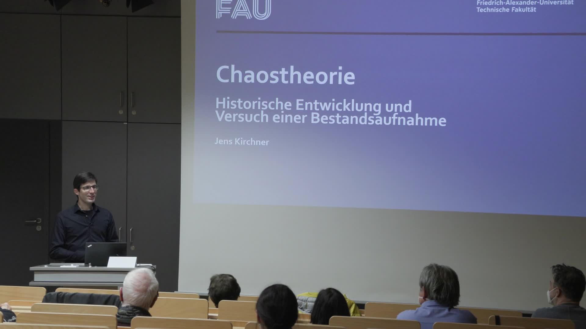 Chaostheorie: Historische Entwicklung und Versuch einer Bestandsaufnahme preview image