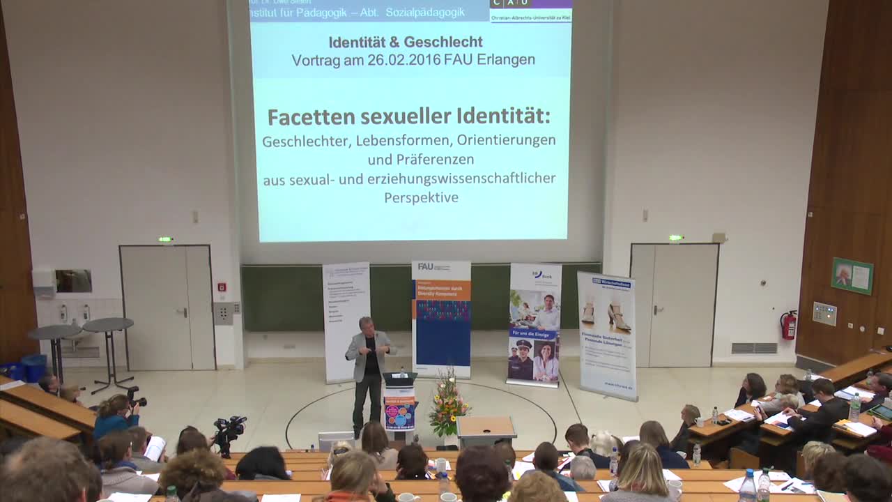 Facetten sexueller Identität: Geschlechter, Lebensformen, Orientierungen und Präferenzen aus sexual- und erziehungswissenschaftlicher Perspektive preview image