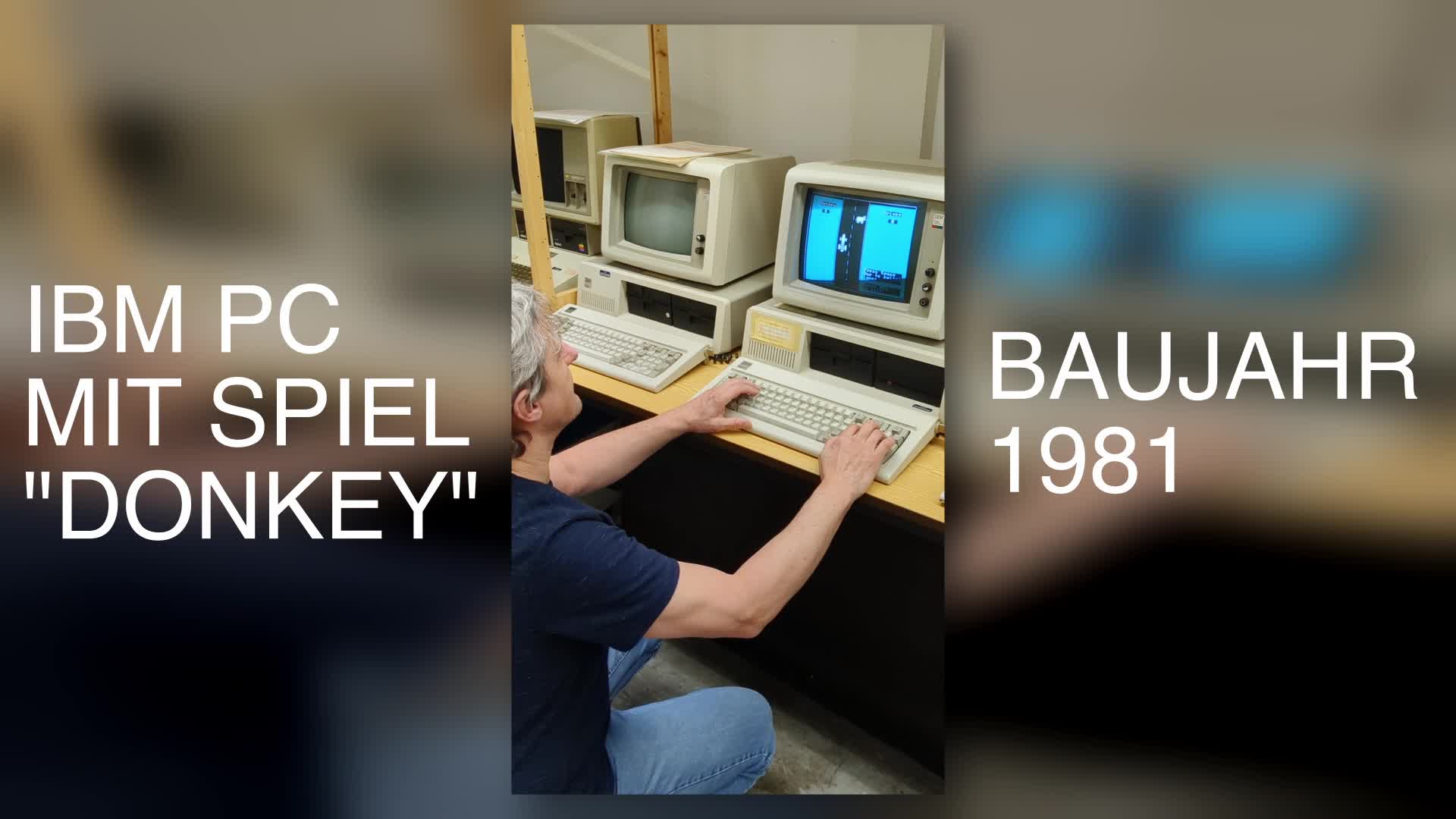 IBM PC mit Spiel 