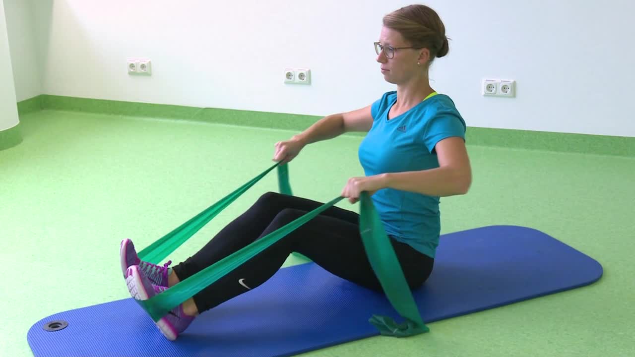 Krafttraining - Fortgeschrittene schwer - Theraband Rudern preview image