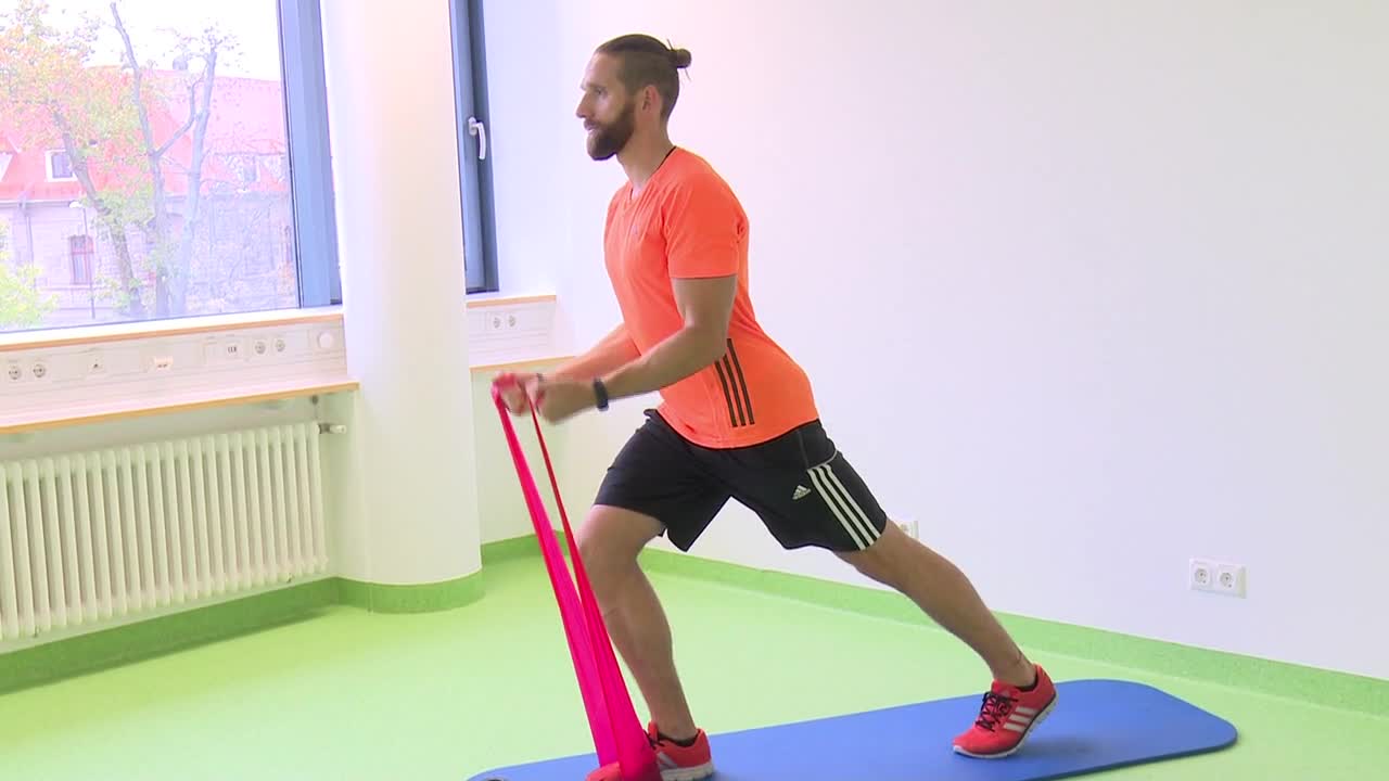 Krafttraining - Fortgeschrittene schwer - Arme beugen preview image